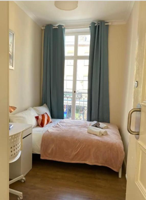 Lovely Private Rooms In Camden, Central Лондон Экстерьер фото